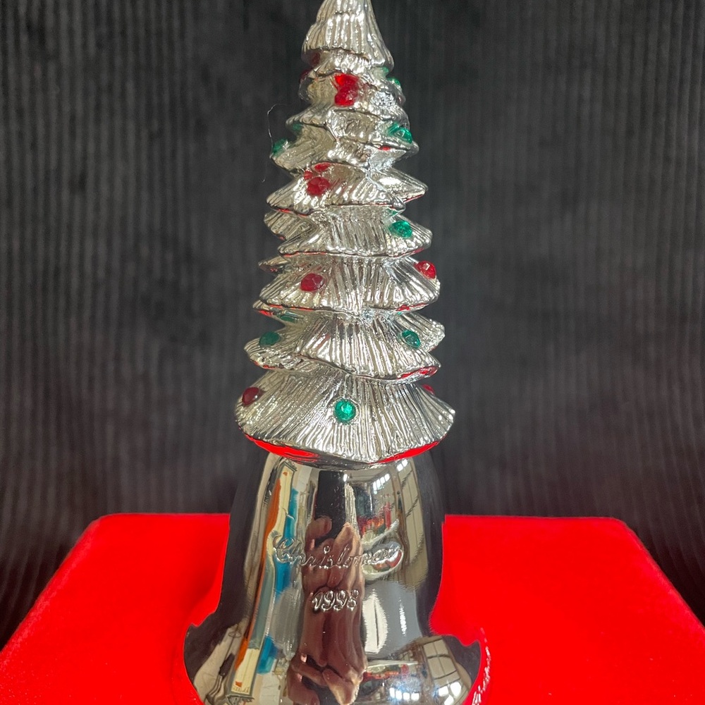 1998 Making Spirits Bright Third Edition Bell